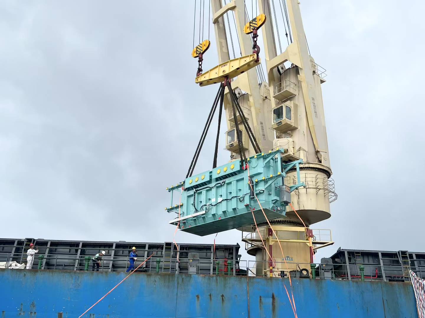 老水手看世界 - 强势 人民币汇率